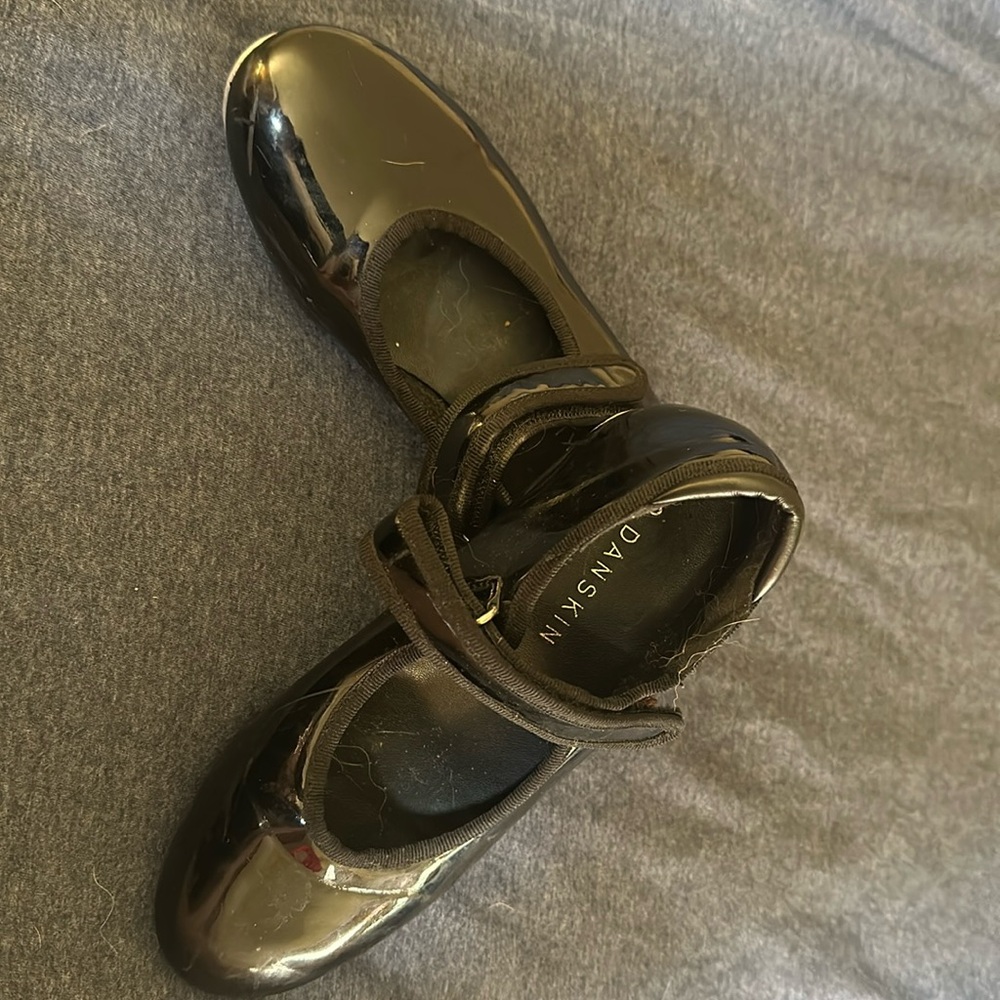 Danskin Girls Velcro Tap Shoes